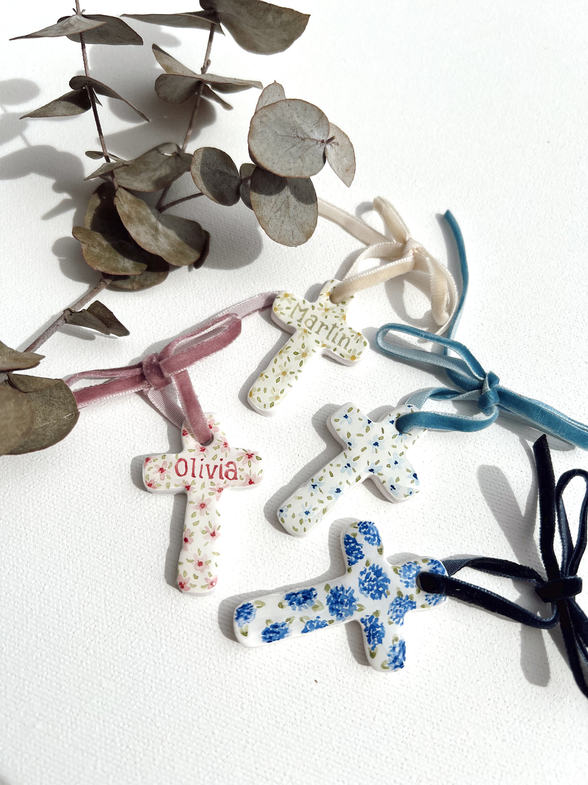 Cruces Pequeñas