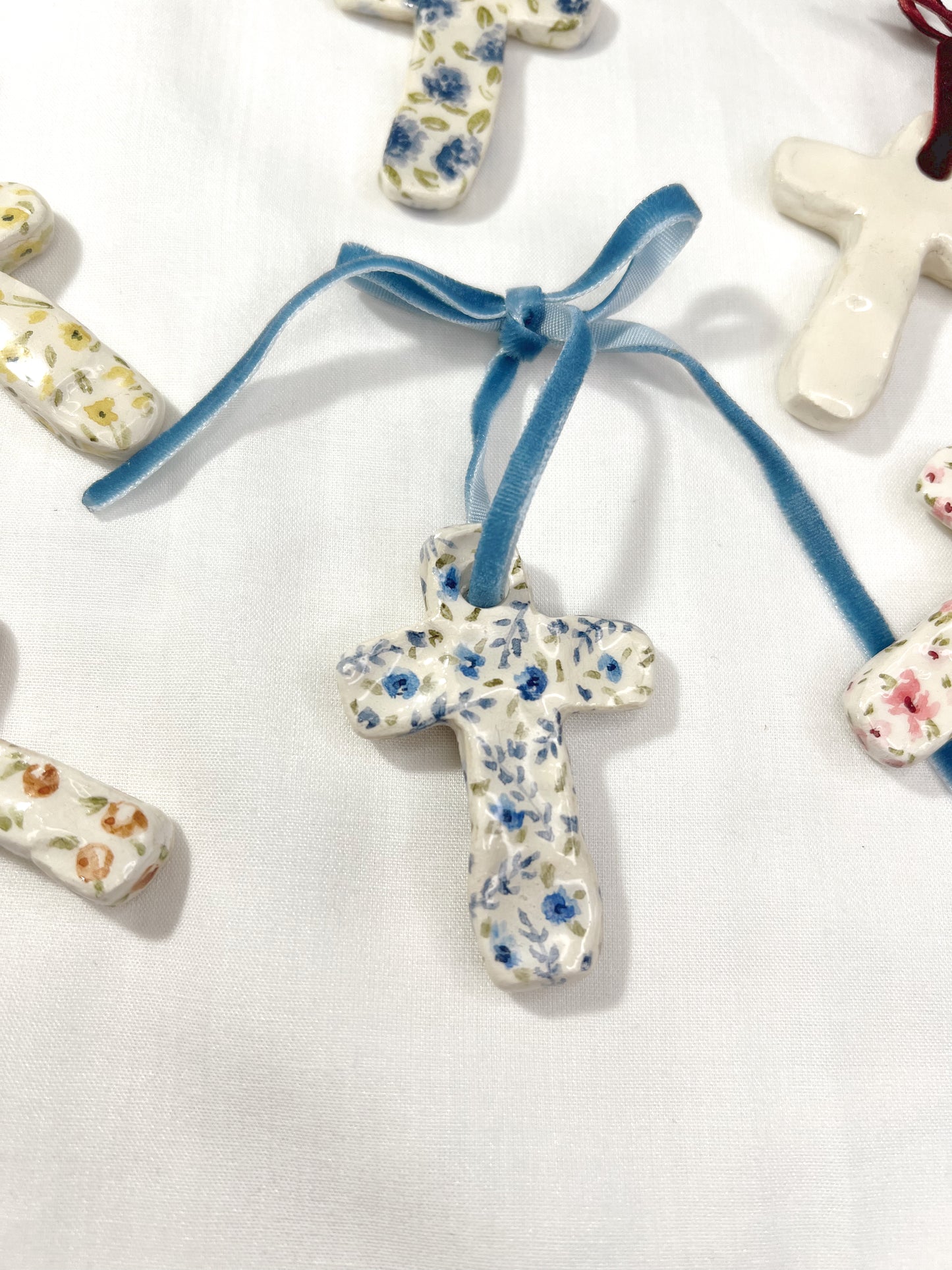 Cruces Pequeñas