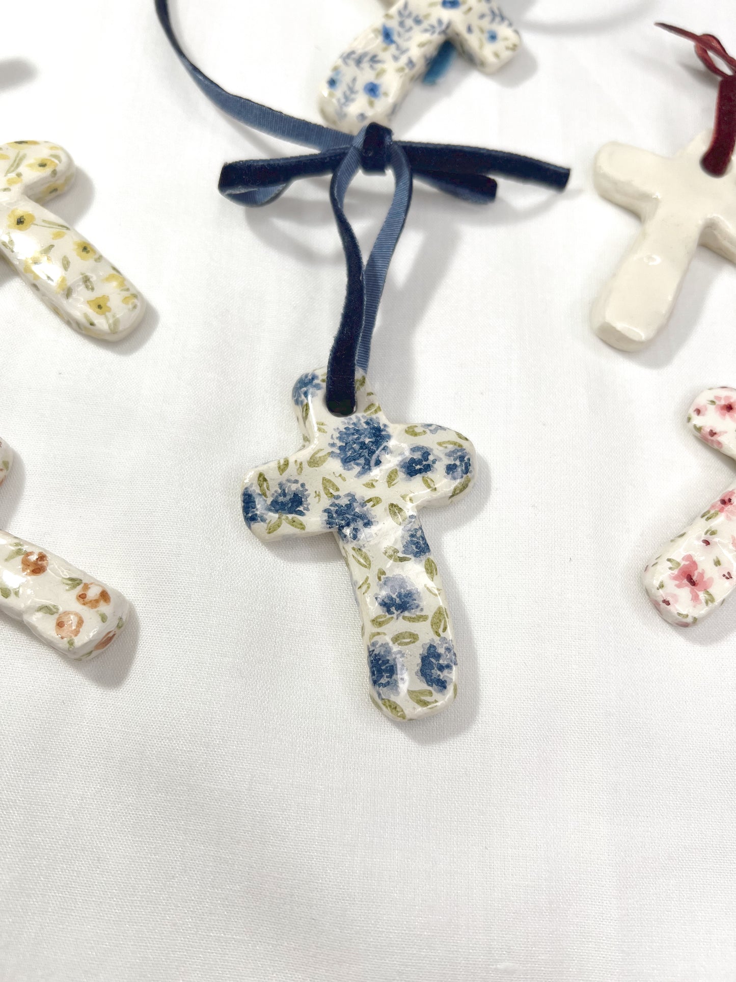 Cruces Pequeñas