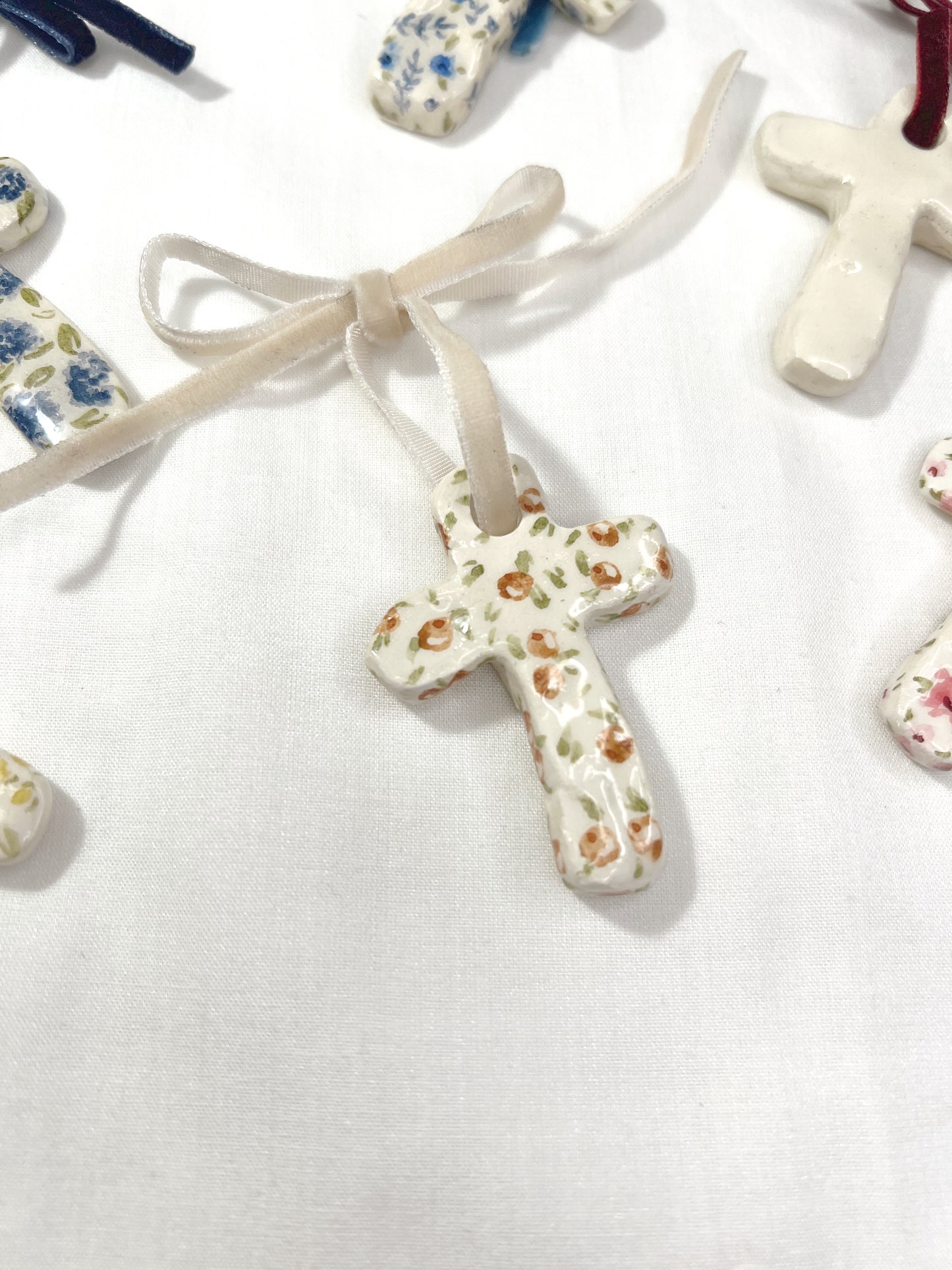 Cruces Pequeñas