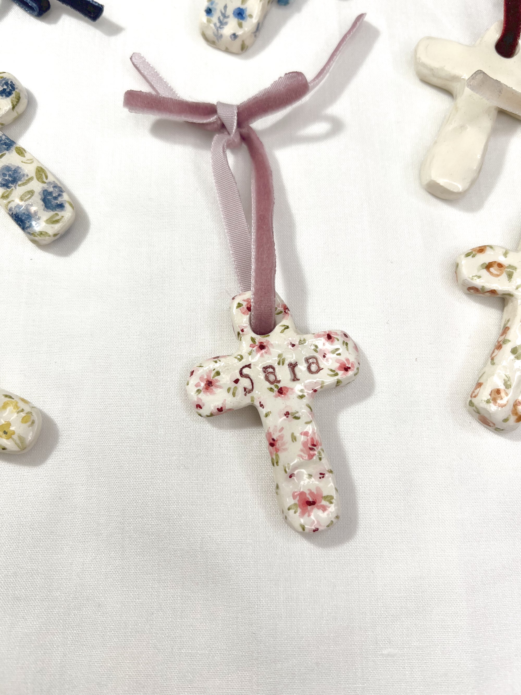 Cruces Pequeñas